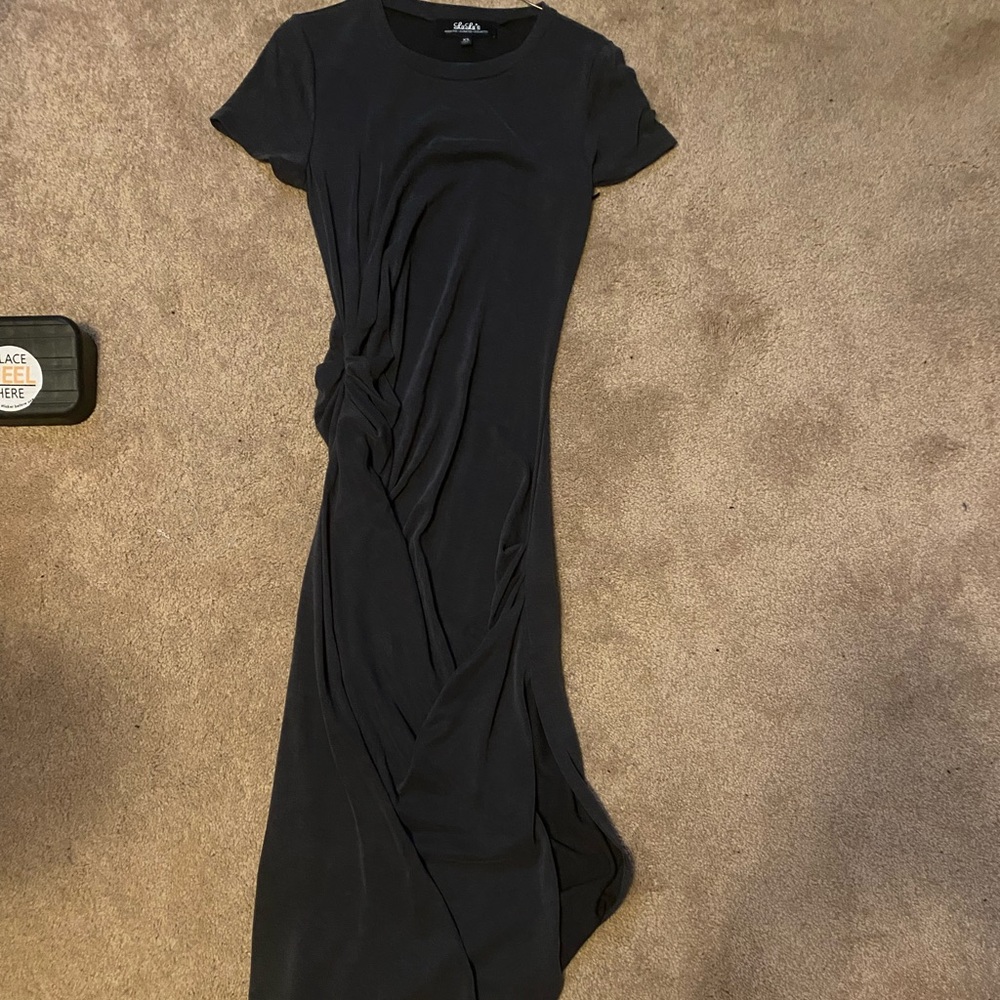 NWT Lulus Midi Dress